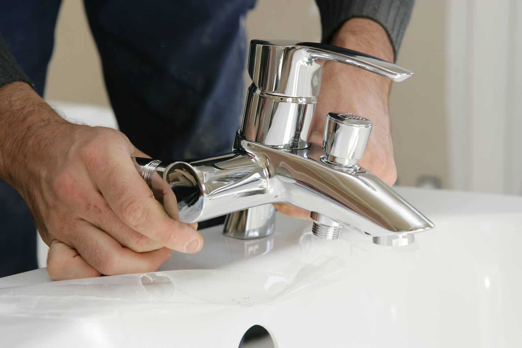 Remplacer un robinet baignoire soi même: facile | Mon Robinet