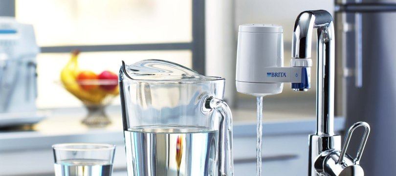 Système de filtration sur robinet Brita blanc S'installe facilement 